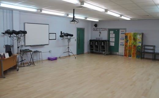 regular_Newbold_-_Drama_Studio_2_Thumb