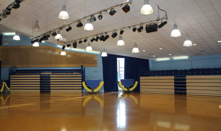 Tupton - Main Hall