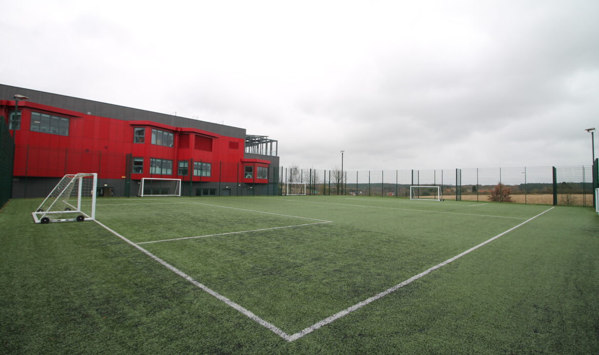 West Notts 3G (6)